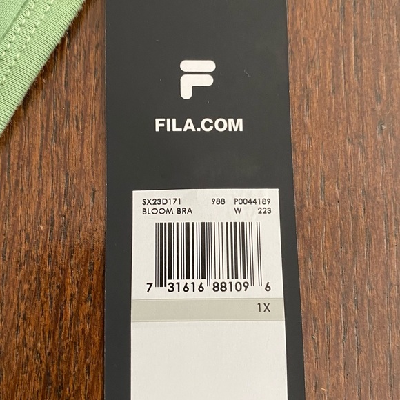 FILA Bloom Green Sports Bra Size 1X NWT - Picture 6 of 10